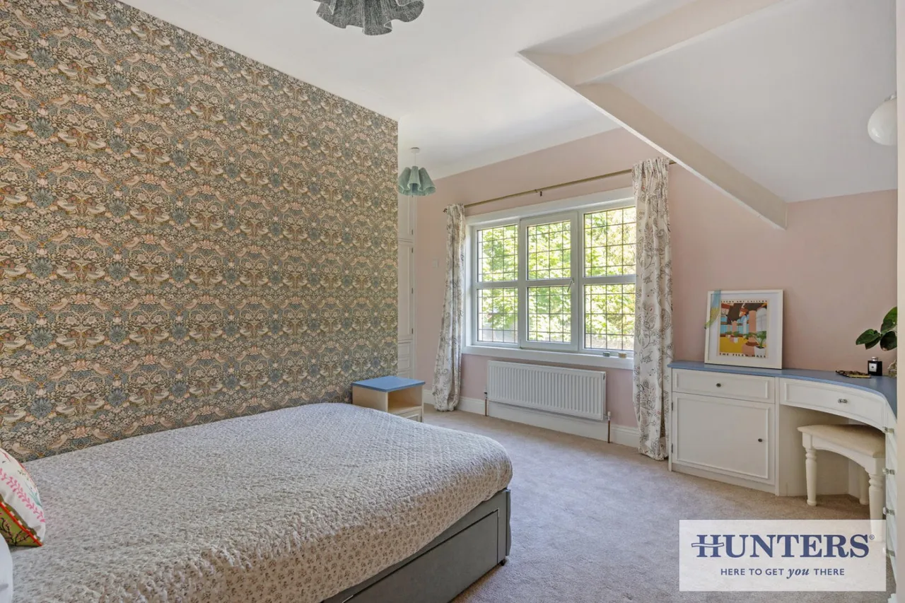 Rufford Avenue, Yeadon, LS19, photo 21