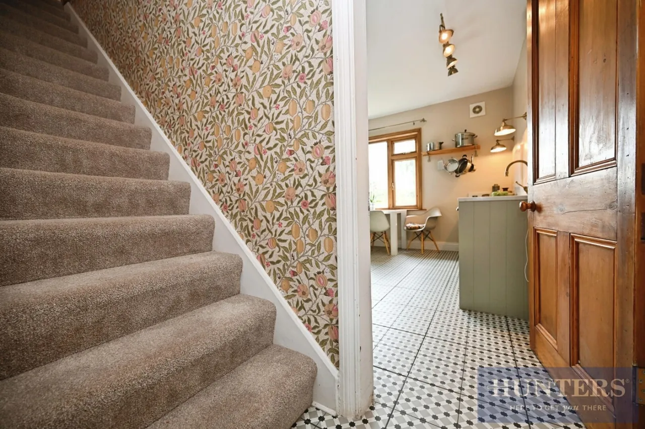 Rufford Avenue, Yeadon, LS19, photo 9