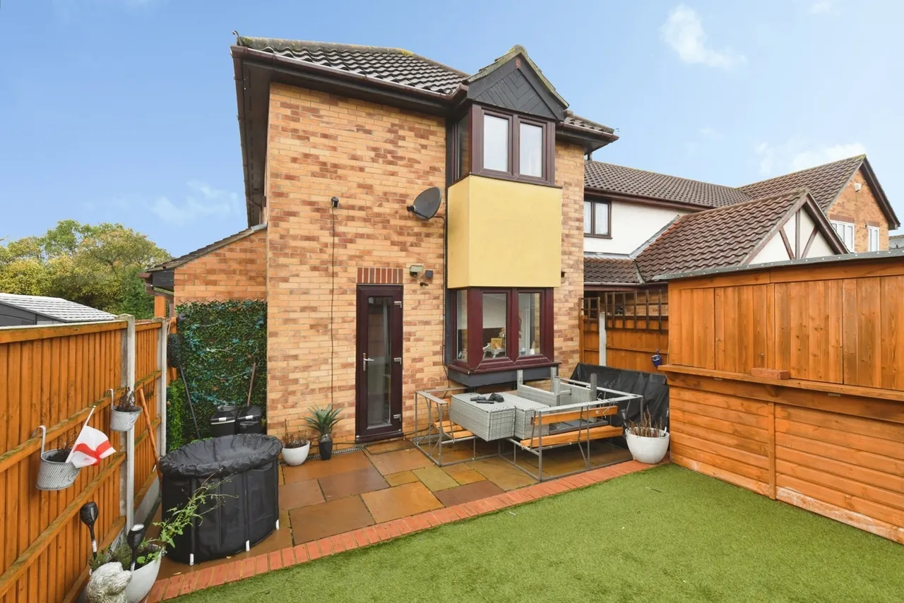 Oakley Avenue, Rayleigh, SS6, photo 12
