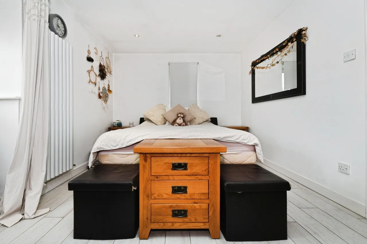 Oakley Avenue, Rayleigh, SS6, photo 9