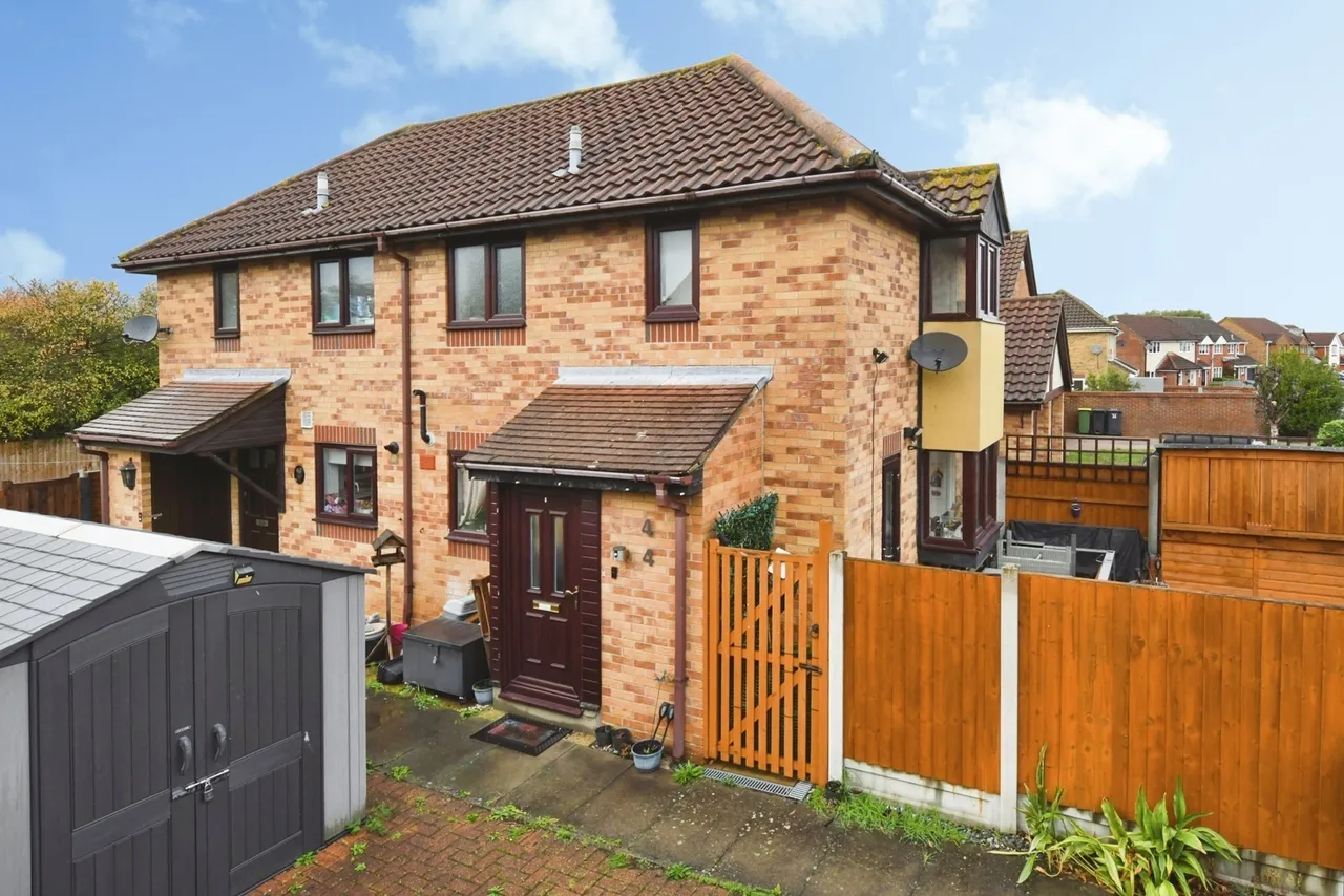 Oakley Avenue, Rayleigh, SS6, photo 13