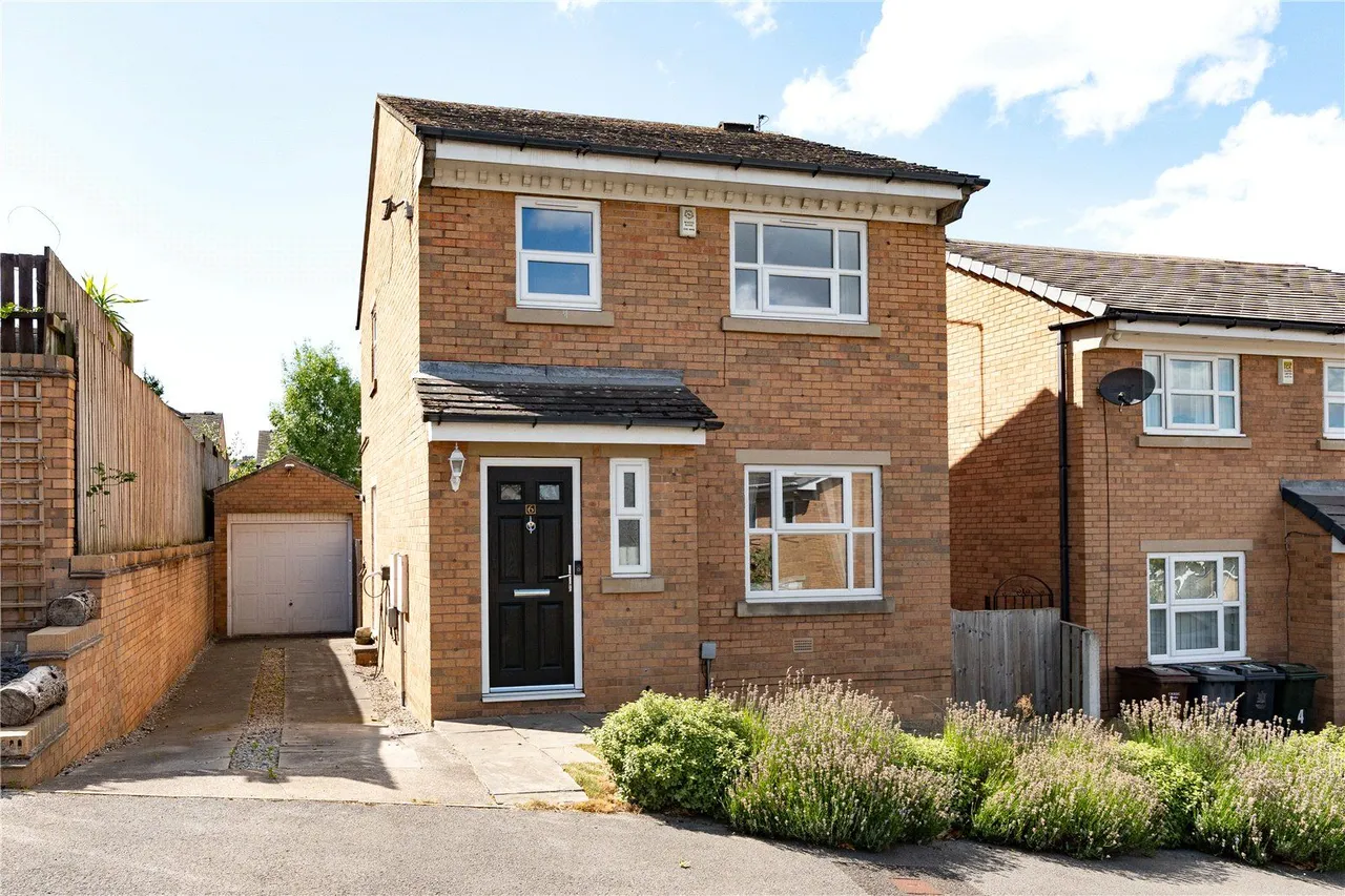 Roundhead Fold, Apperley Bridge, BD10, photo 12