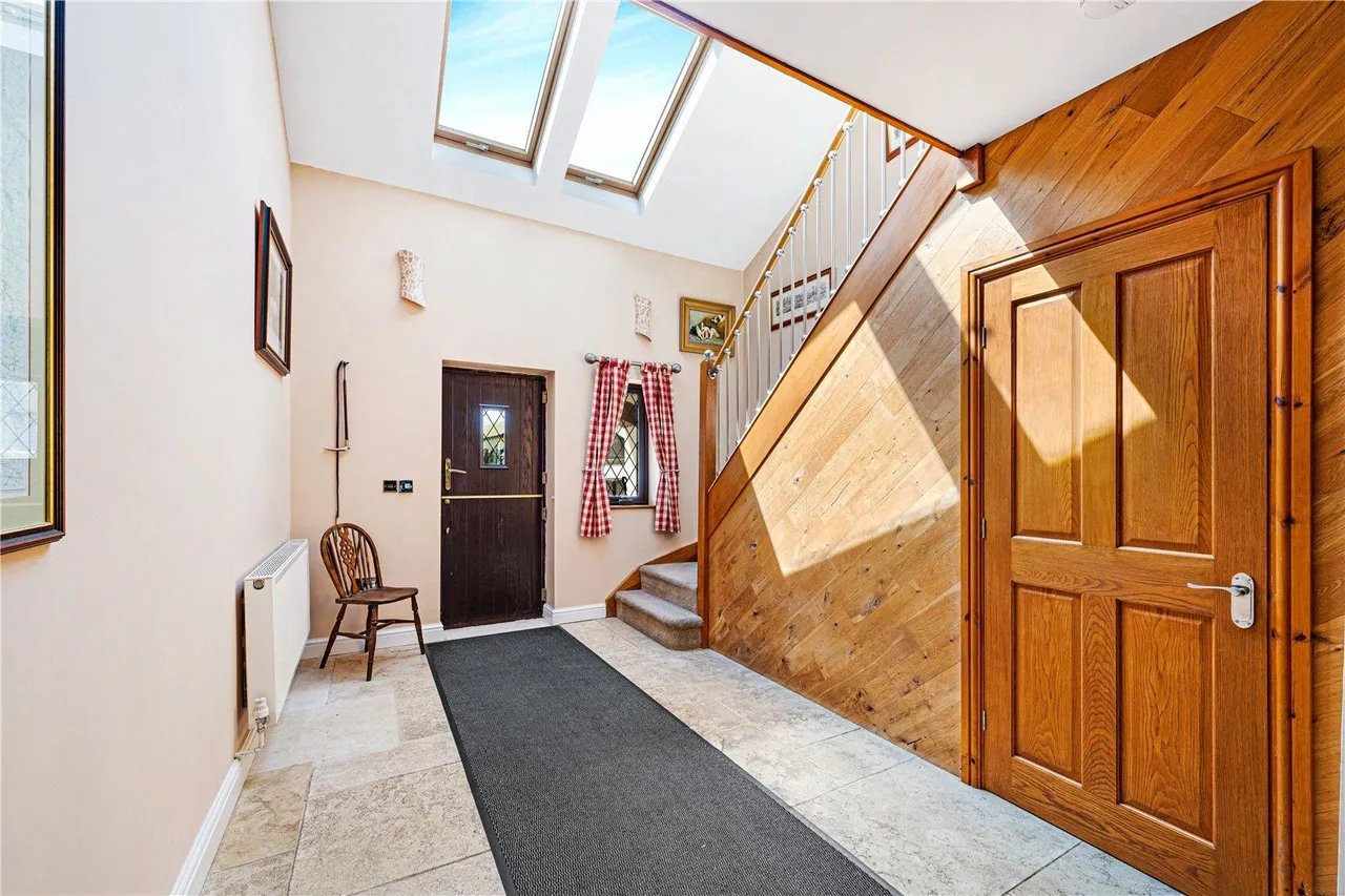Hall Lane, Church Fenton, LS24, photo 2
