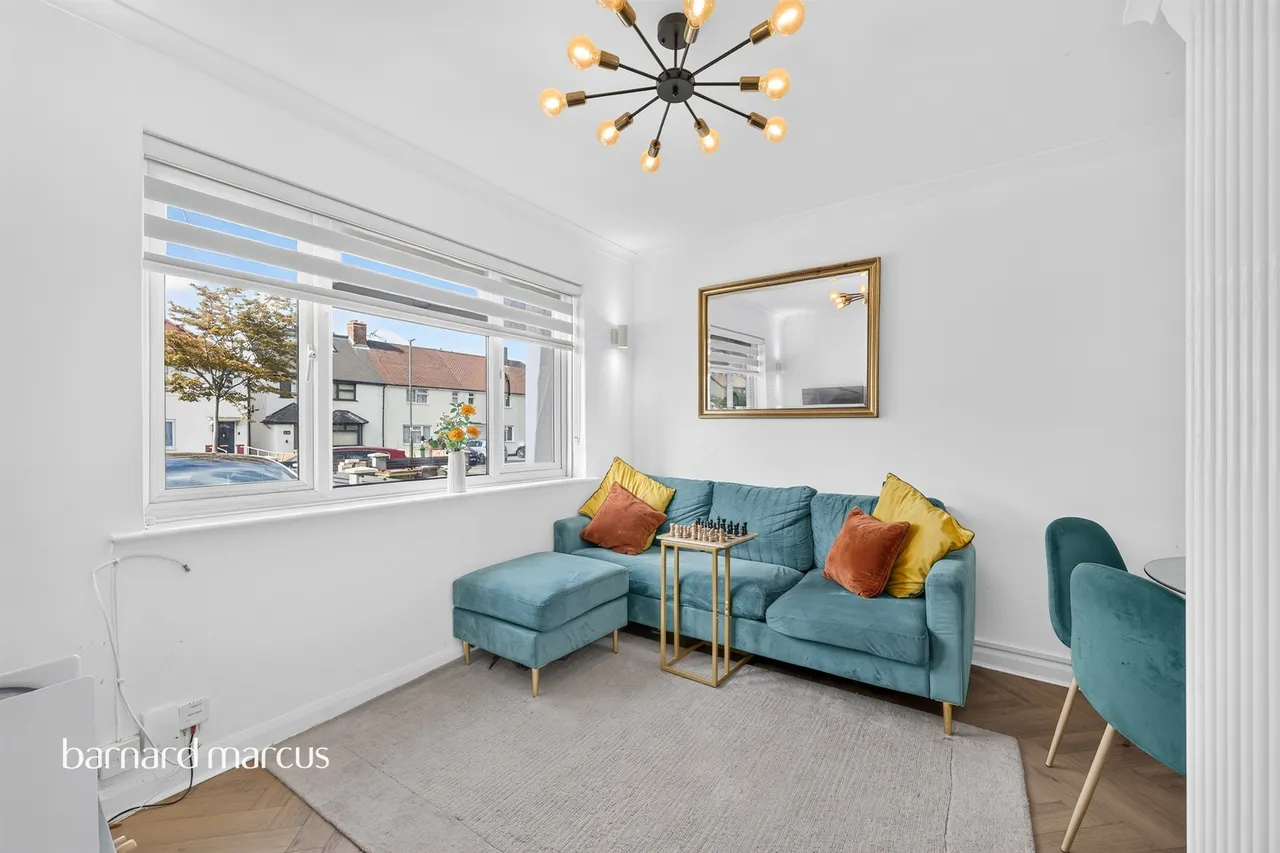 Brinkley Road, Worcester Park, KT4, photo 5