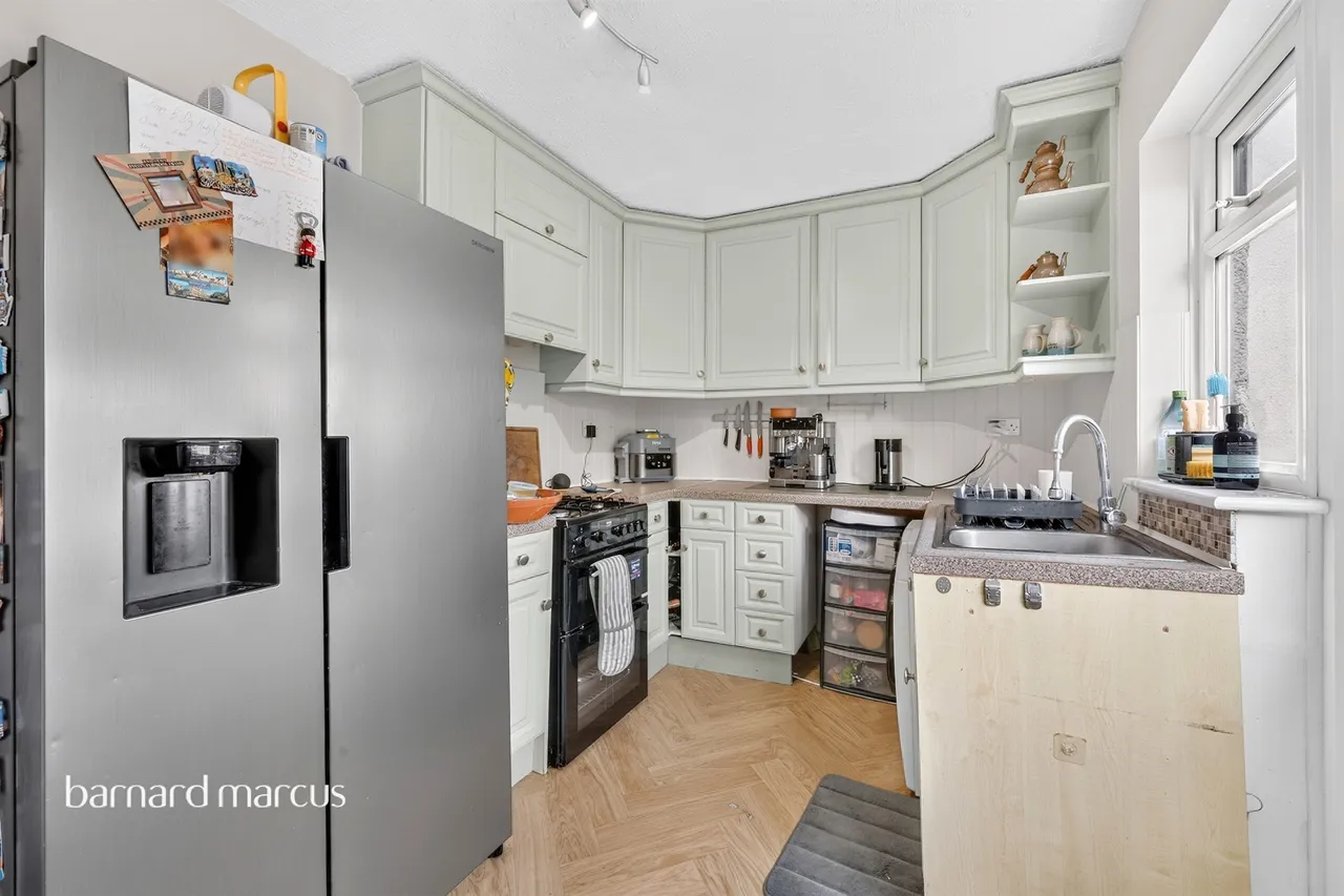 Brinkley Road, Worcester Park, KT4, photo 9
