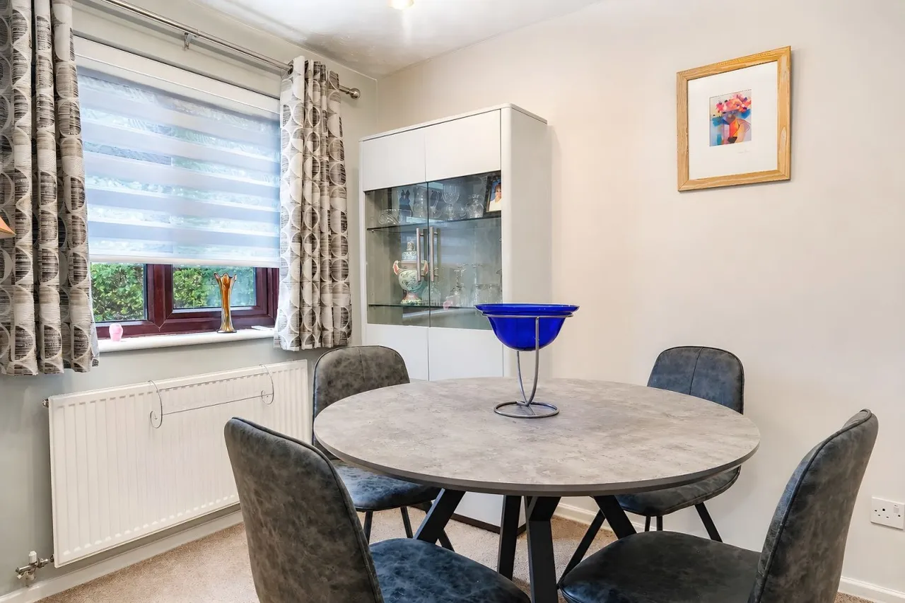 Deer Park Road, Sawtry, PE28, photo 4