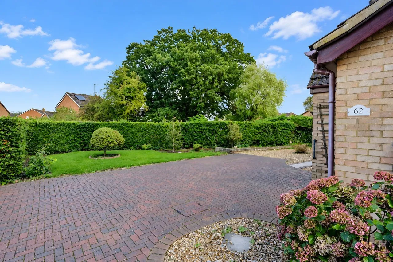 Deer Park Road, Sawtry, PE28, photo 9