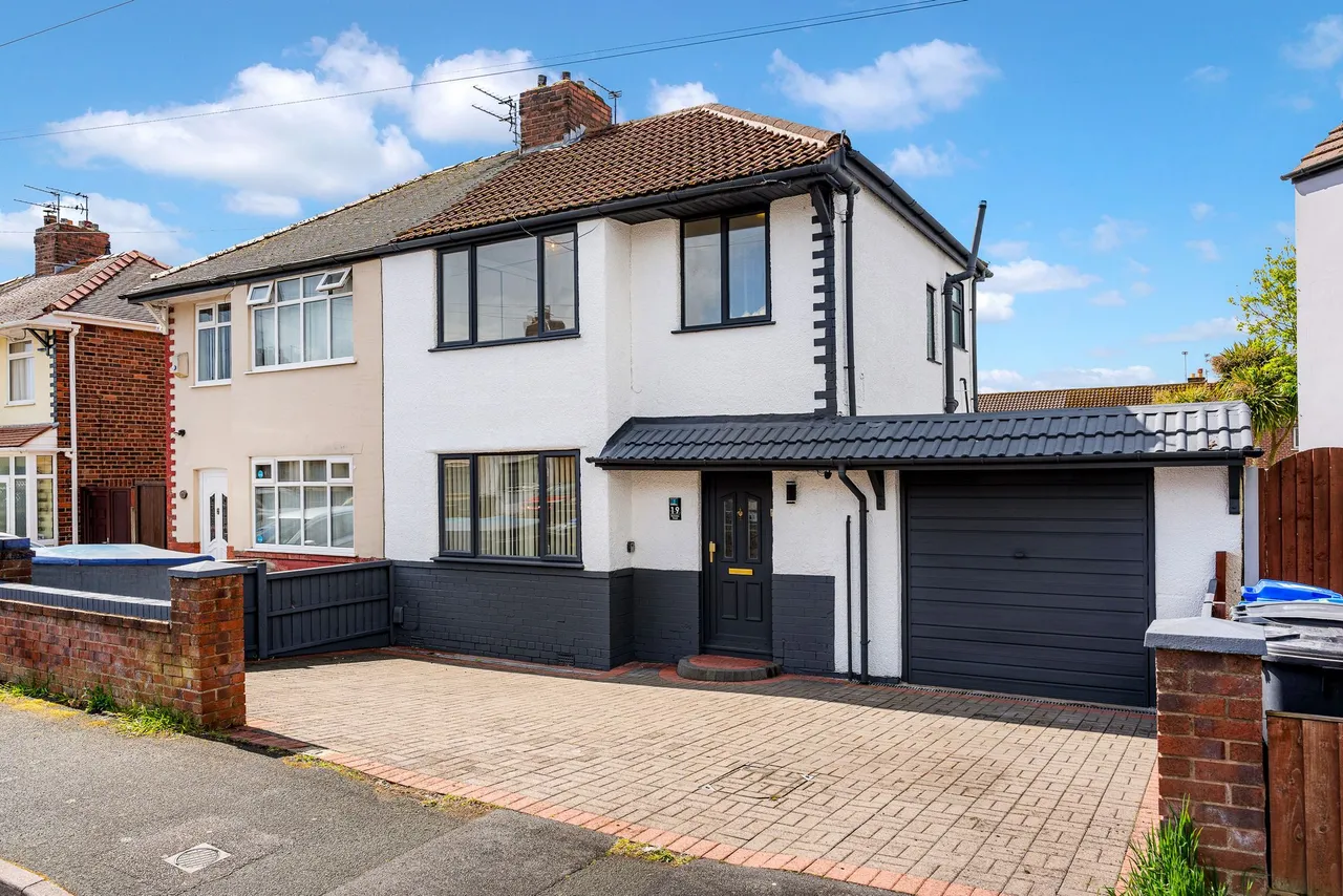 4 bed house for sale — Nicholas Road, Widnes, Widnes, WA8 8ST