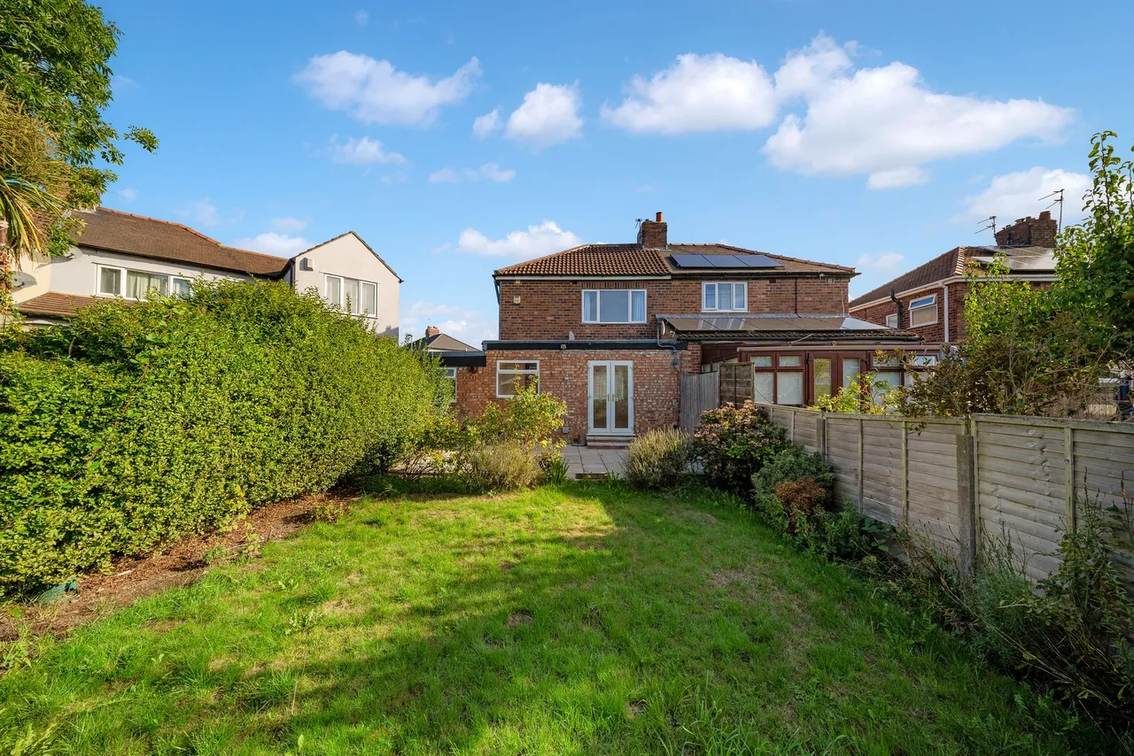 Nicholas Road, Widnes, Widnes, WA8 8ST, photo 20