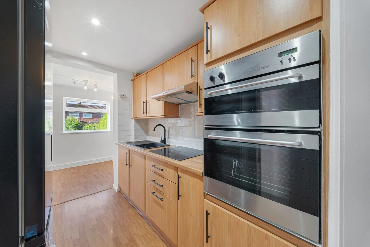 Nicholas Road, Widnes, Widnes, WA8 8ST, photo 7