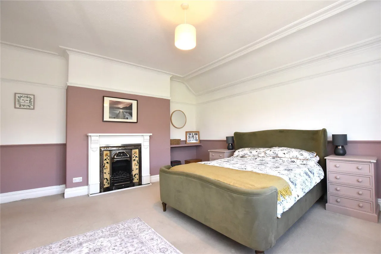Town Lane, Bradford, BD10, photo 5