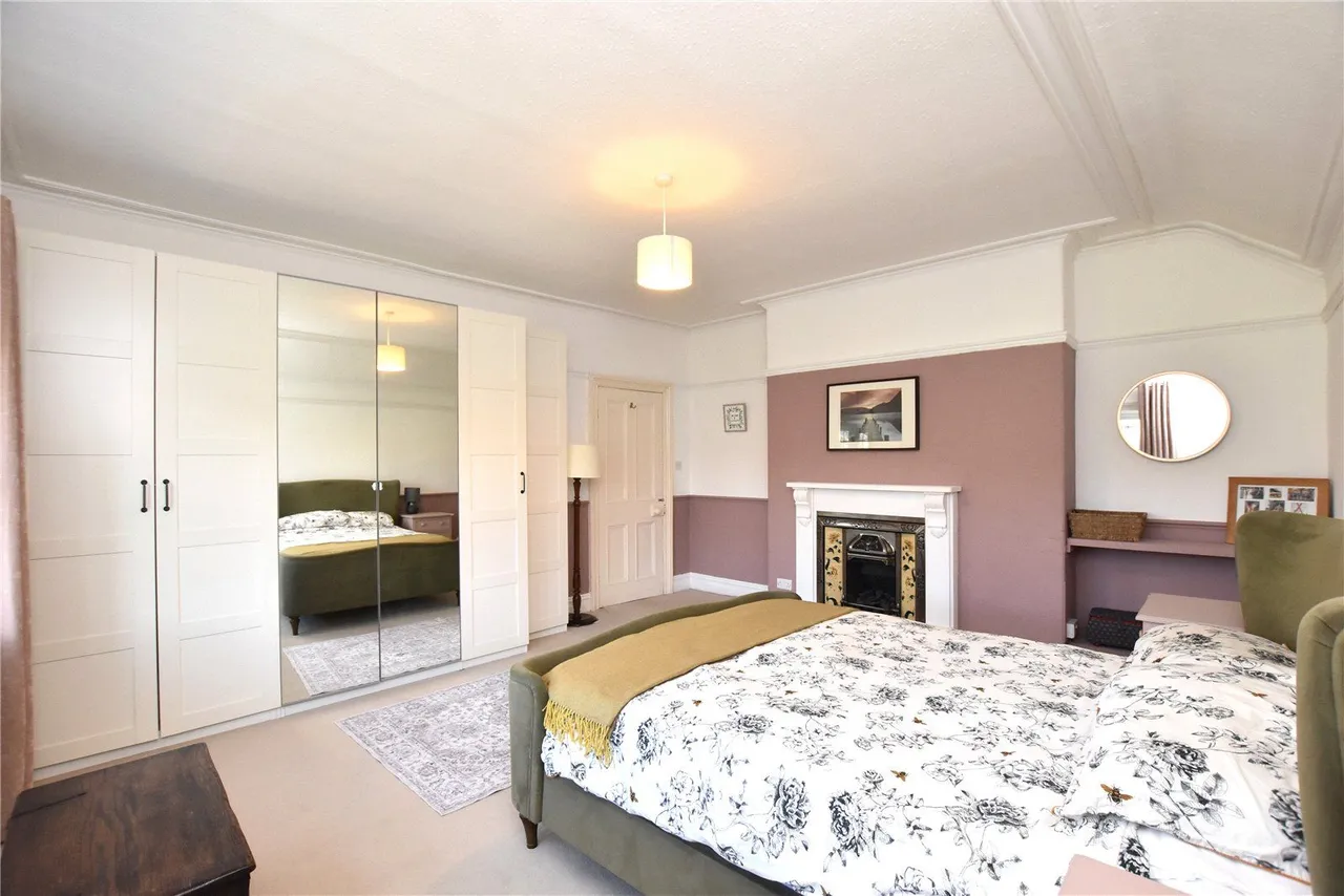 Town Lane, Bradford, BD10, photo 22