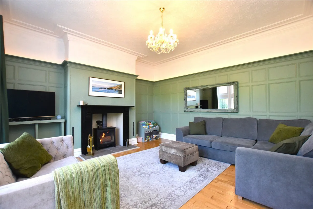 Town Lane, Bradford, BD10, photo 14