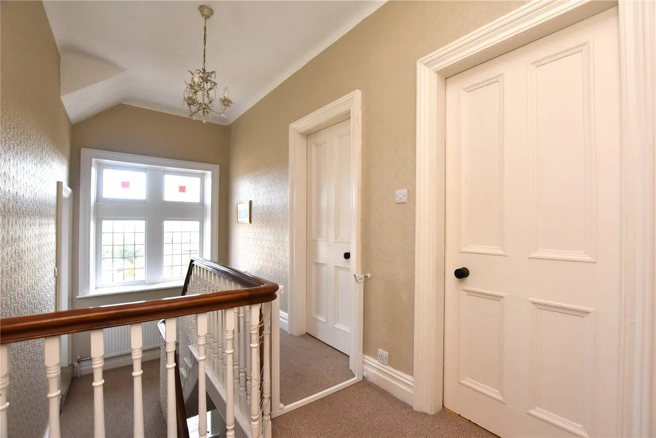 Town Lane, Bradford, BD10, photo 21