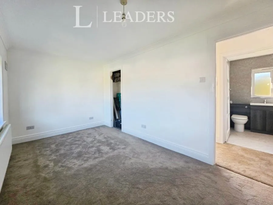 Laurence Avenue, Witham, CM8, photo 9
