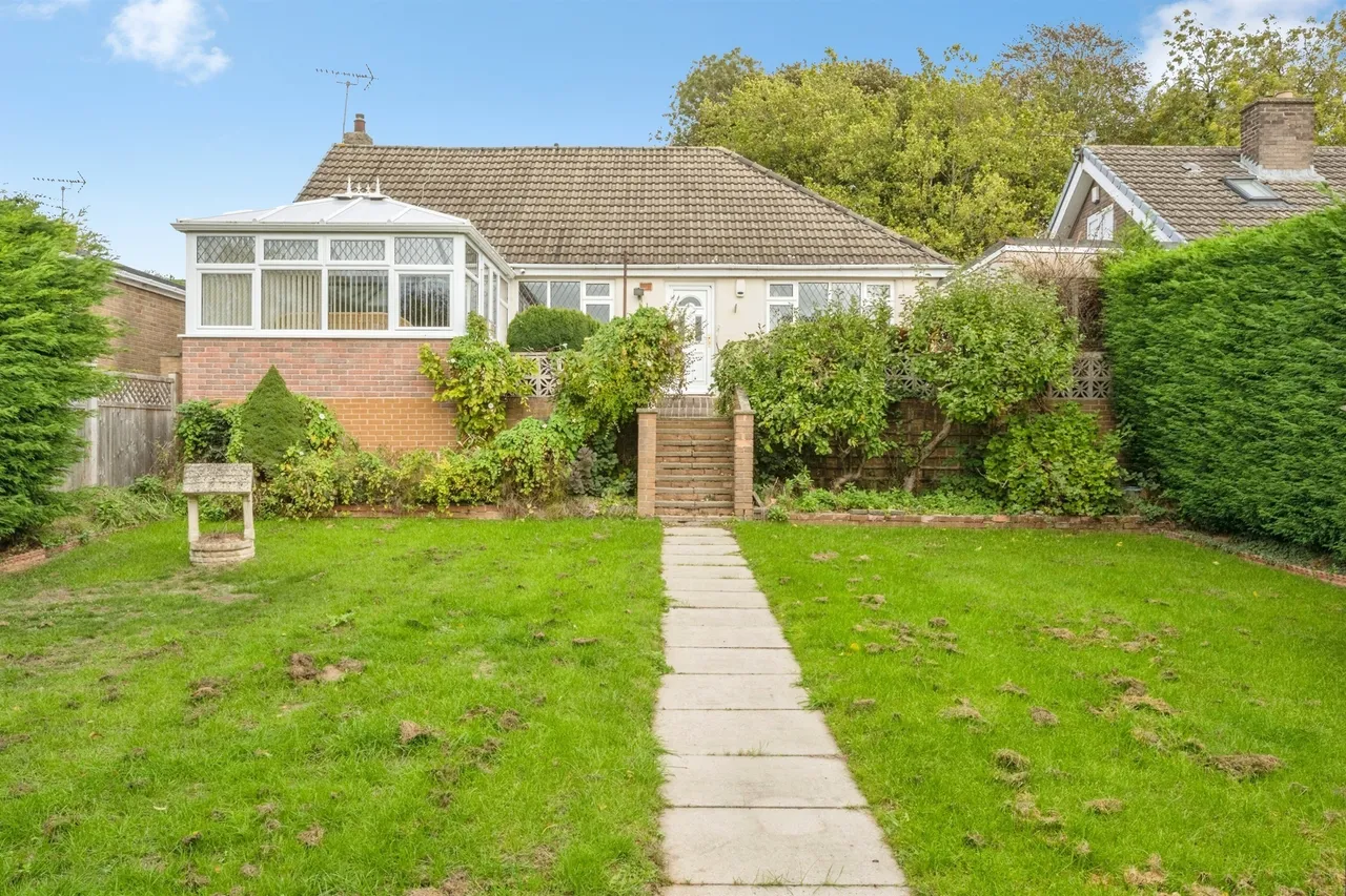 Hazel Road, Maltby, S66, photo 13