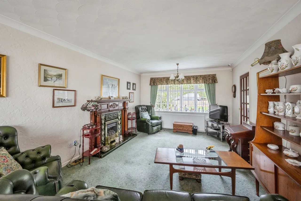 Hazel Road, Maltby, S66, photo 8