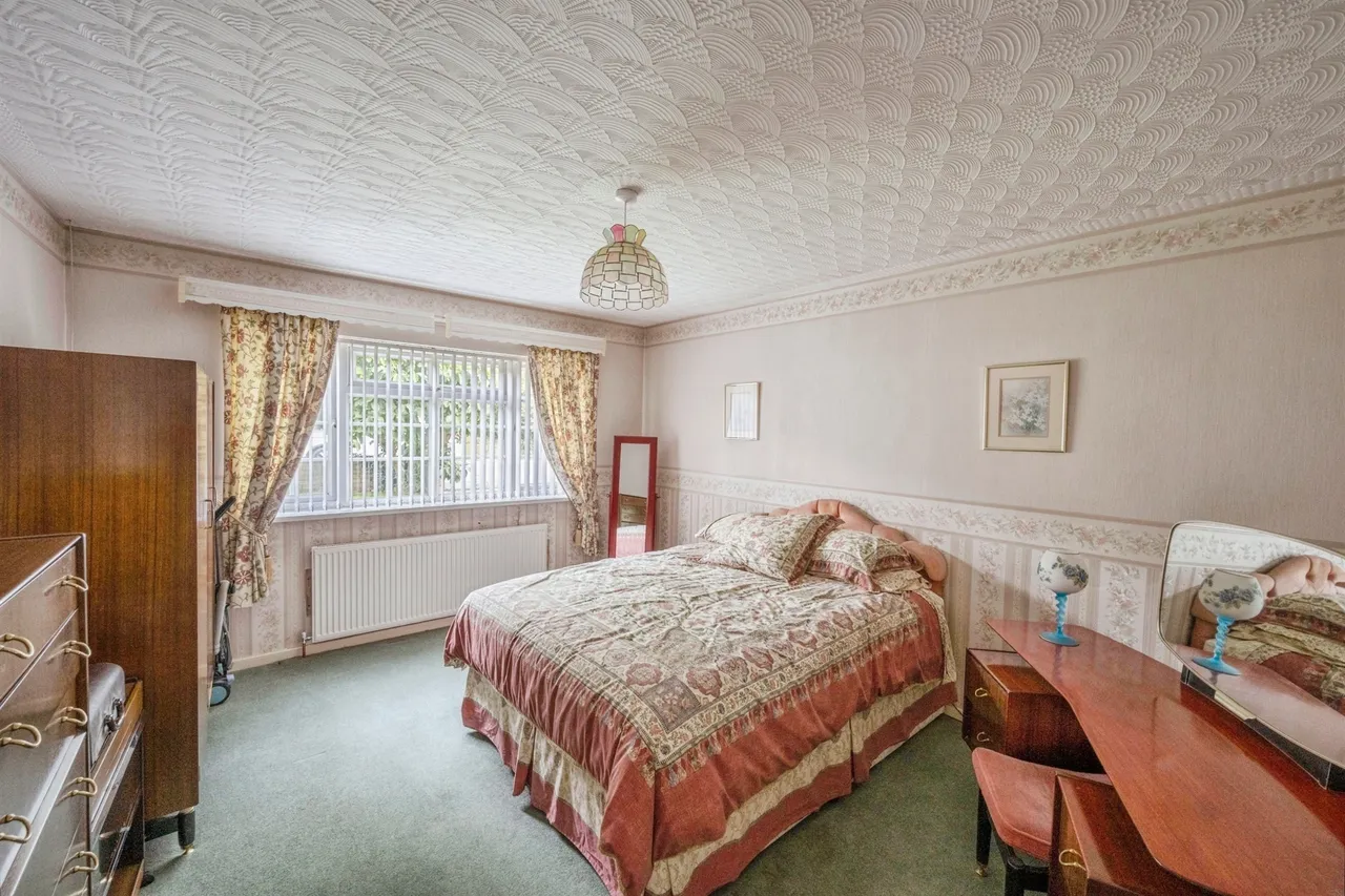 Hazel Road, Maltby, S66, photo 9