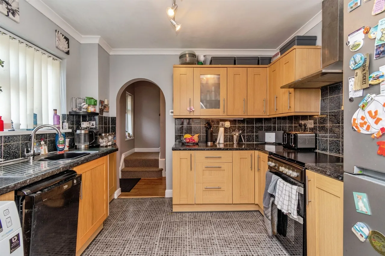 Lister Road, Walsall, WS2, photo 4