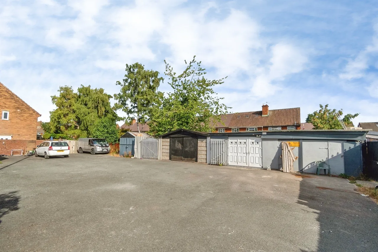 Lister Road, Walsall, WS2, photo 12