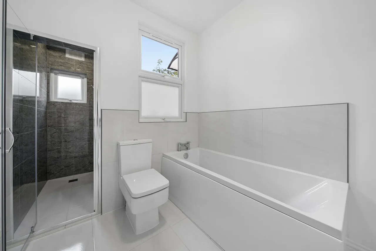 Carr Road, London, E17, photo 12