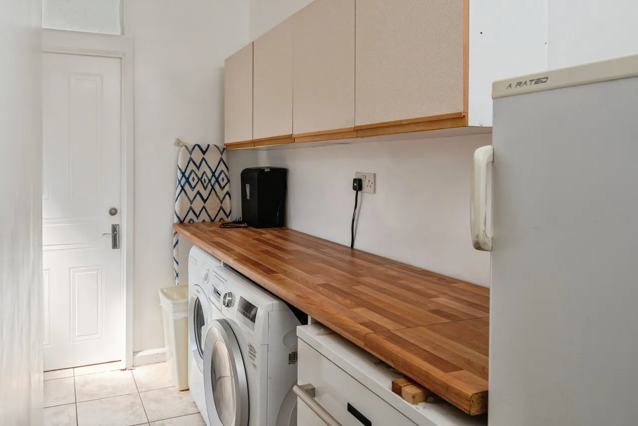 Fir Tree Lane, Chester, CH3, photo 14