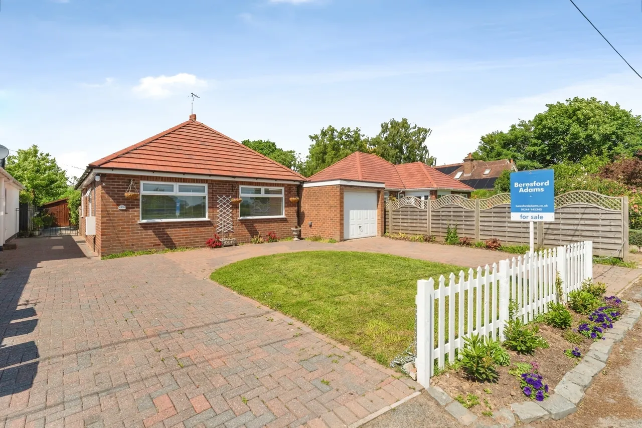 3 bed house for sale, Fir Tree Lane, Chester, CH3