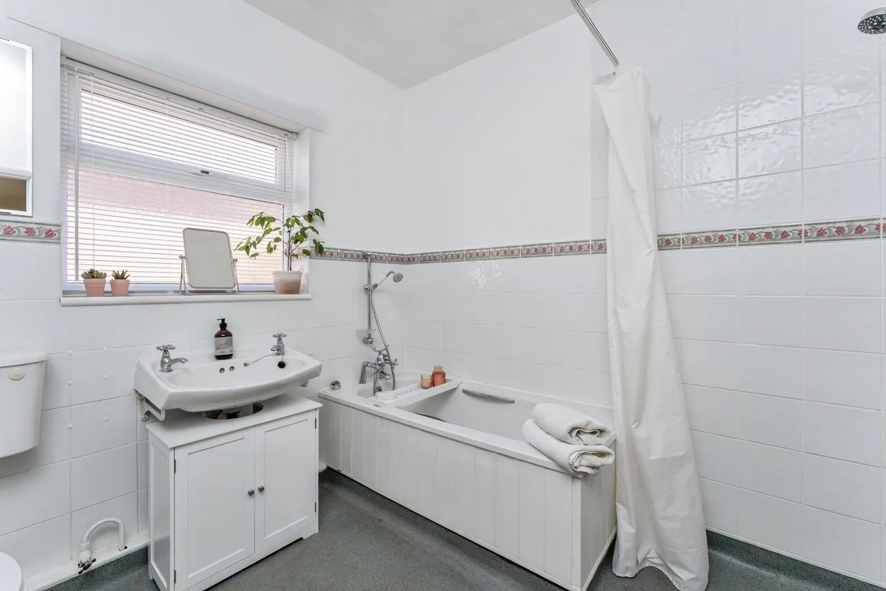 Fir Tree Lane, Chester, CH3, photo 26