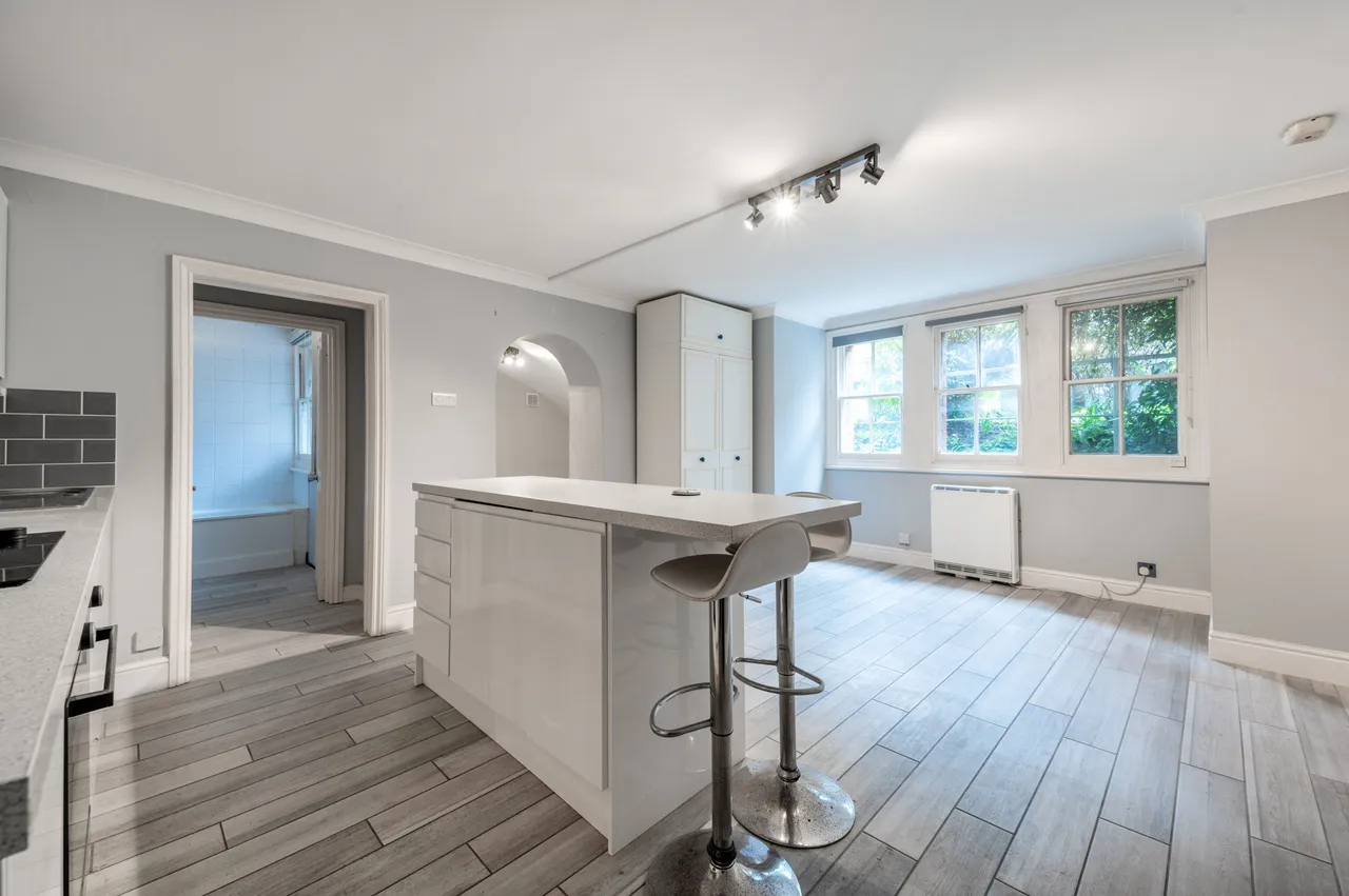 29c Cadogan Road, Surbiton, photo 4