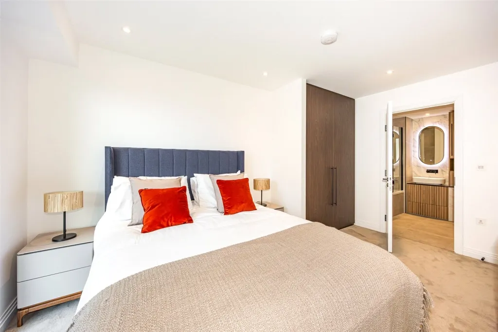 Eden Place, Royal Victoria, E16, photo 8