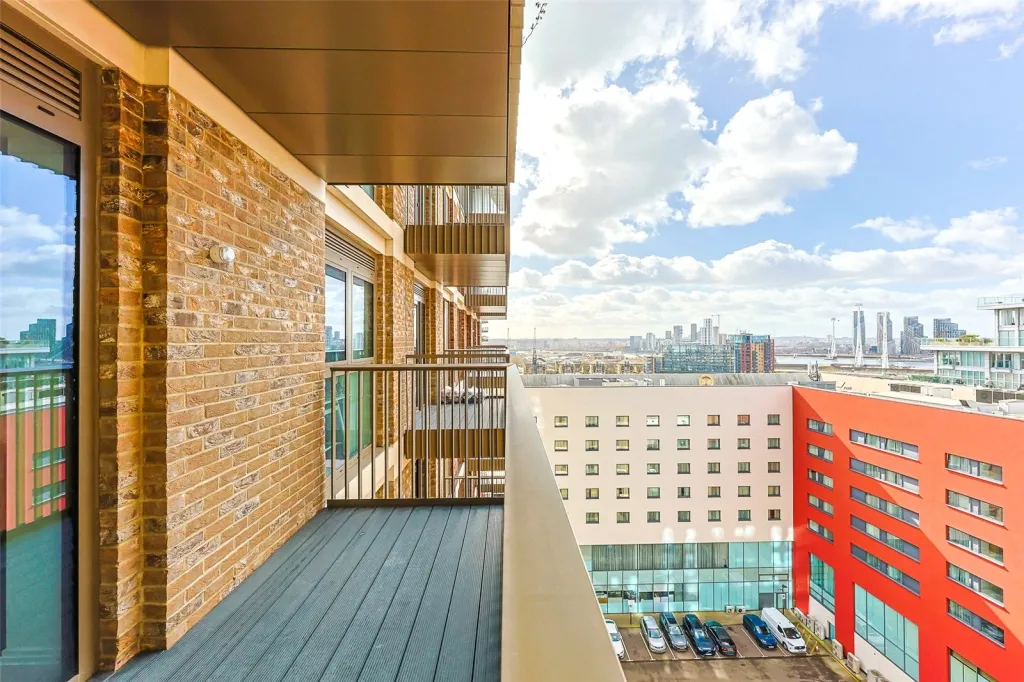 Eden Place, Royal Victoria, E16, photo 7