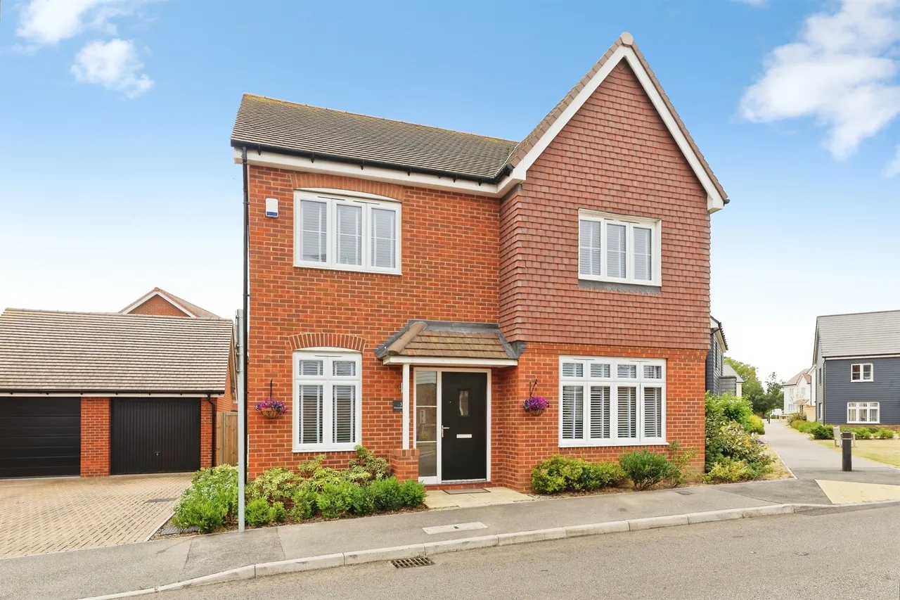 4 bed house for sale — Horseshoe Way, Ash, CANTERBURY