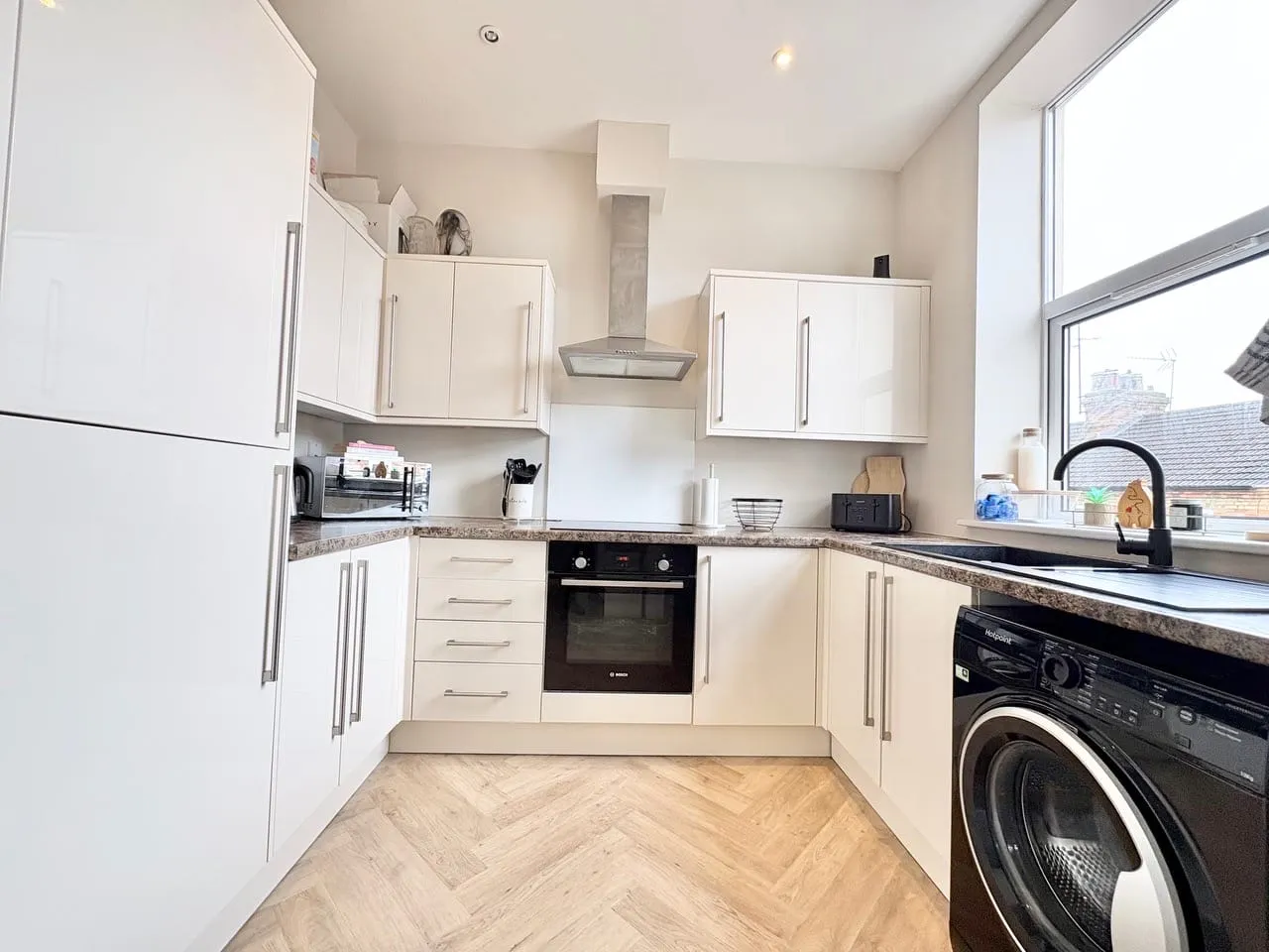 Newport Road, Milton Keynes, MK13, photo 6