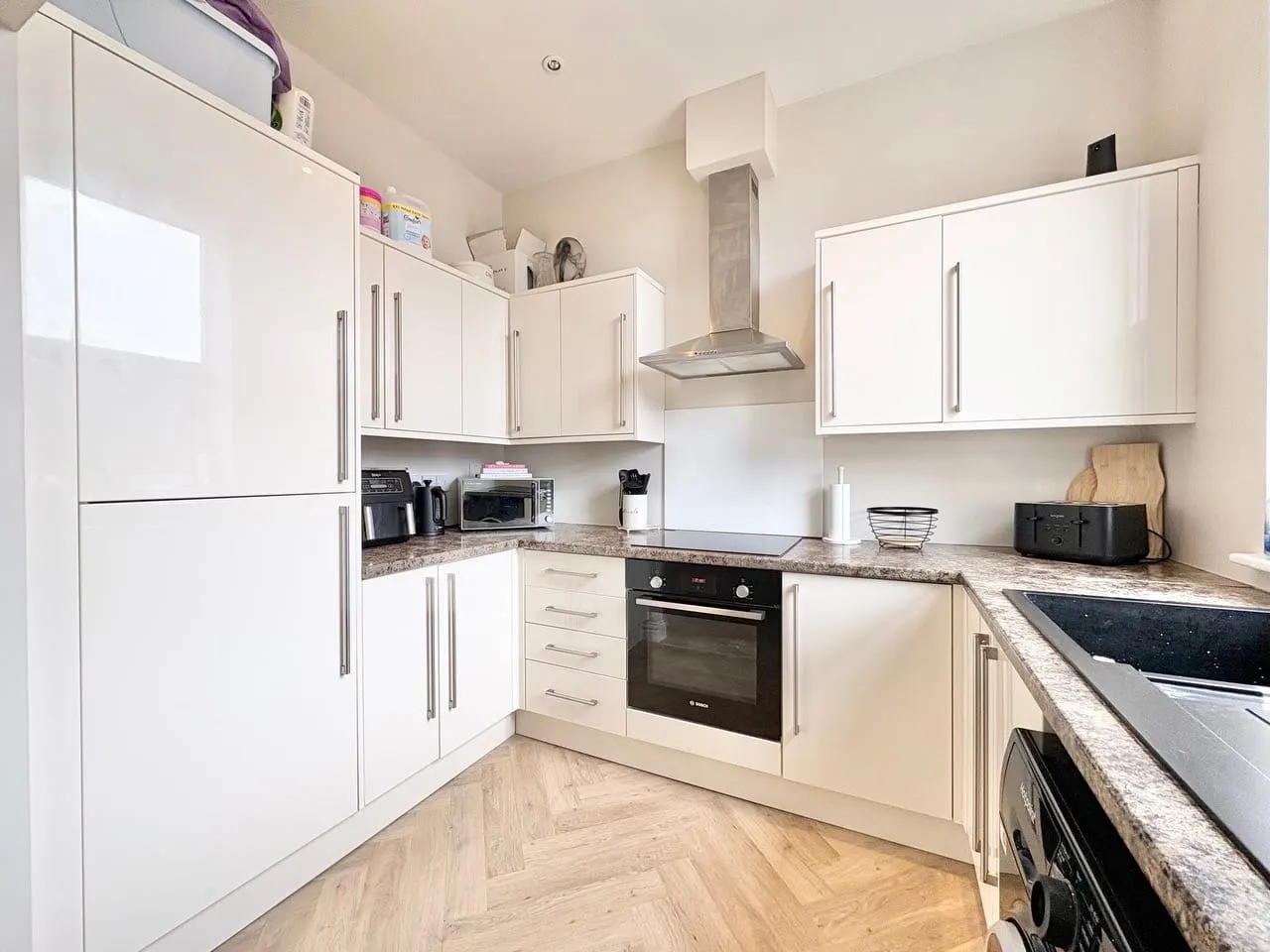 Newport Road, Milton Keynes, MK13, photo 3