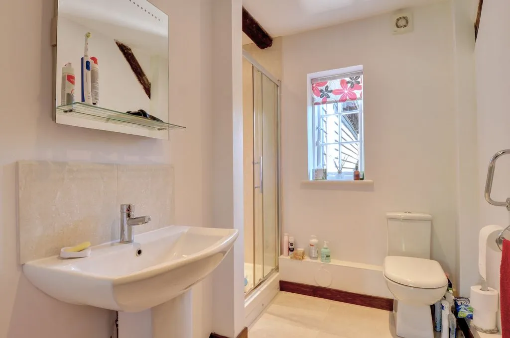 Fingest, Nr Marlow RG9 6QE, photo 8