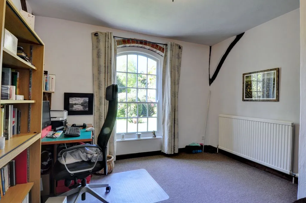Fingest, Nr Marlow RG9 6QE, photo 7