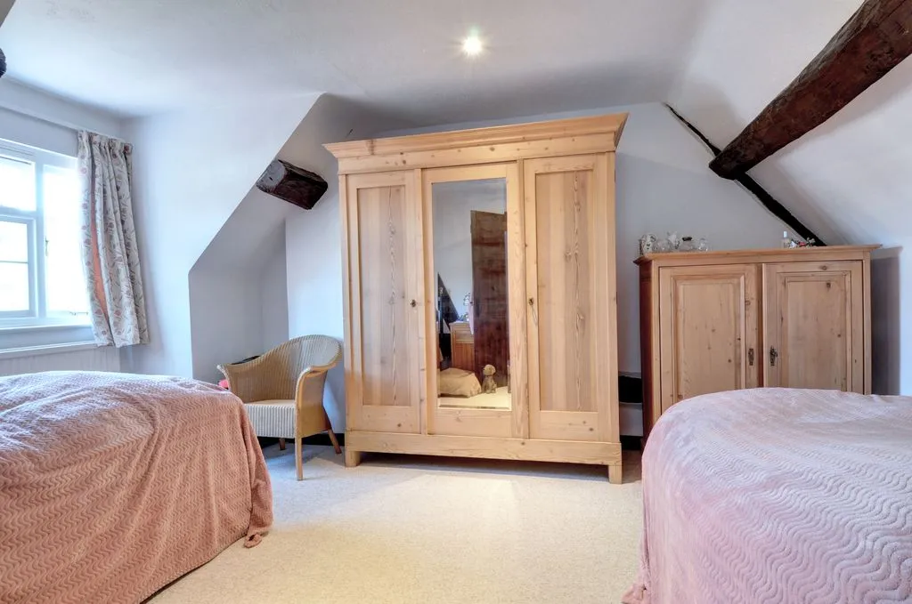 Fingest, Nr Marlow RG9 6QE, photo 10