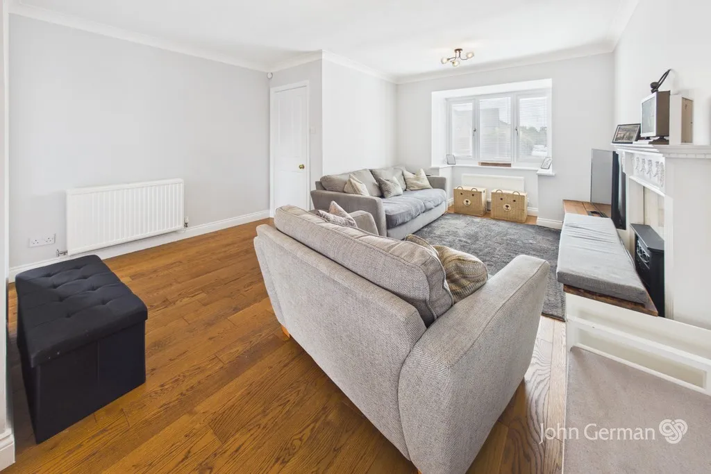 Blounts Drive, Uttoxeter, photo 6