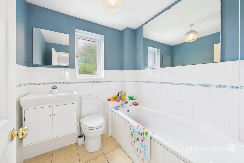 Blounts Drive, Uttoxeter, photo 22