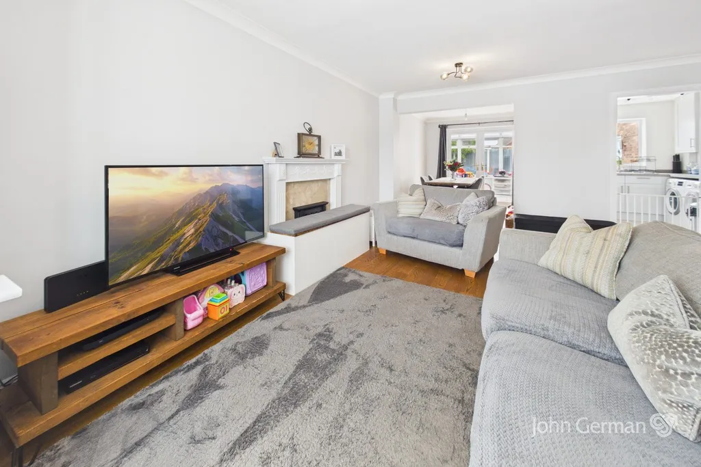 Blounts Drive, Uttoxeter, photo 7
