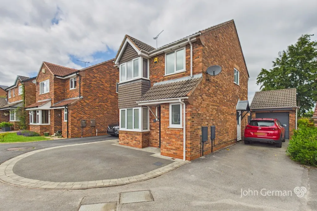 3 bed house for sale, Blounts Drive, Uttoxeter