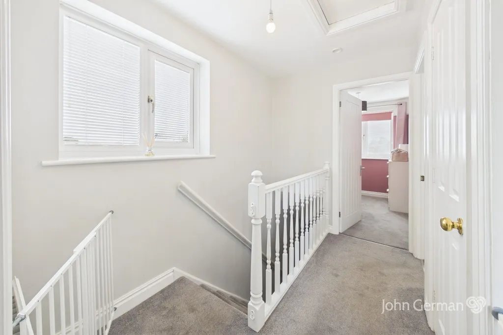 Blounts Drive, Uttoxeter, photo 23