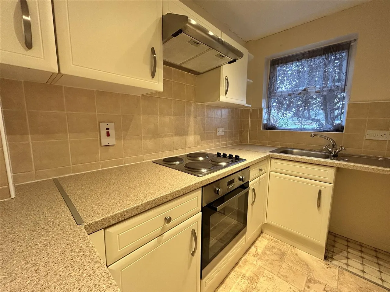 Wishart Way, Chippenham, SN15, photo 3