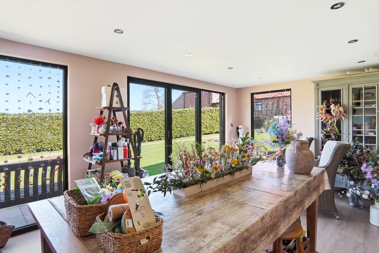 Barff Farm, Thorpe Willoughby, YO8, photo 32
