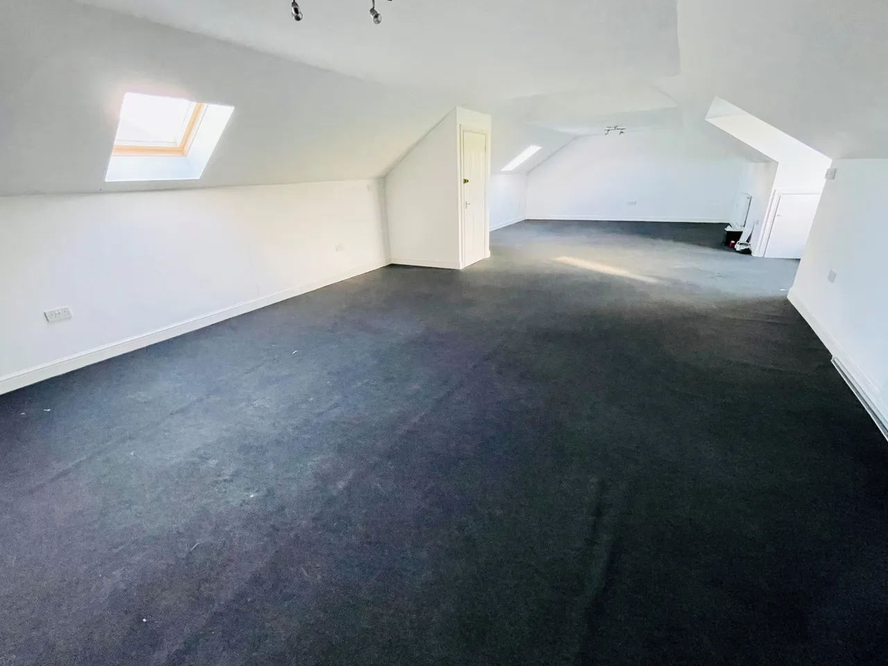 Clos Cribyn MERTHYR TYDFIL, CF48, photo 8