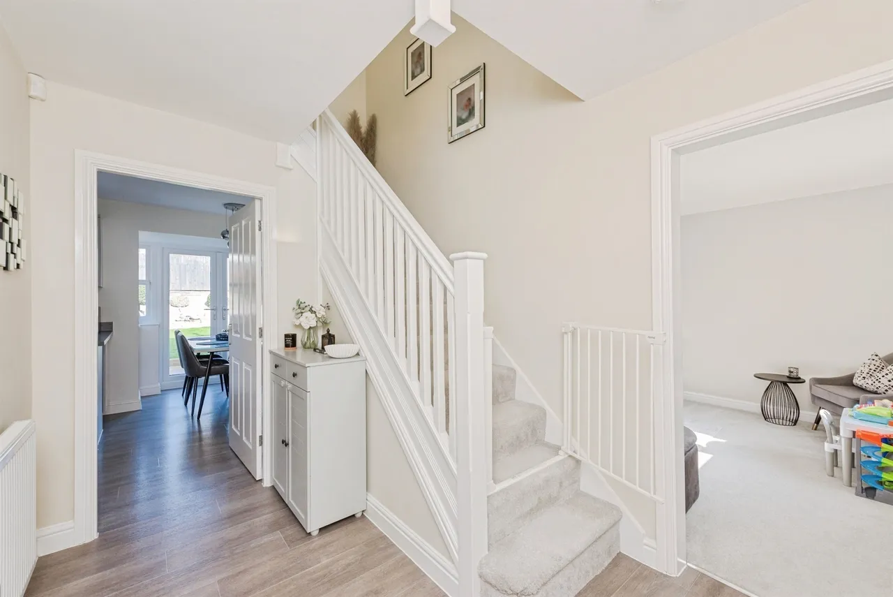 Croft Close, Two Gates, B77, photo 2