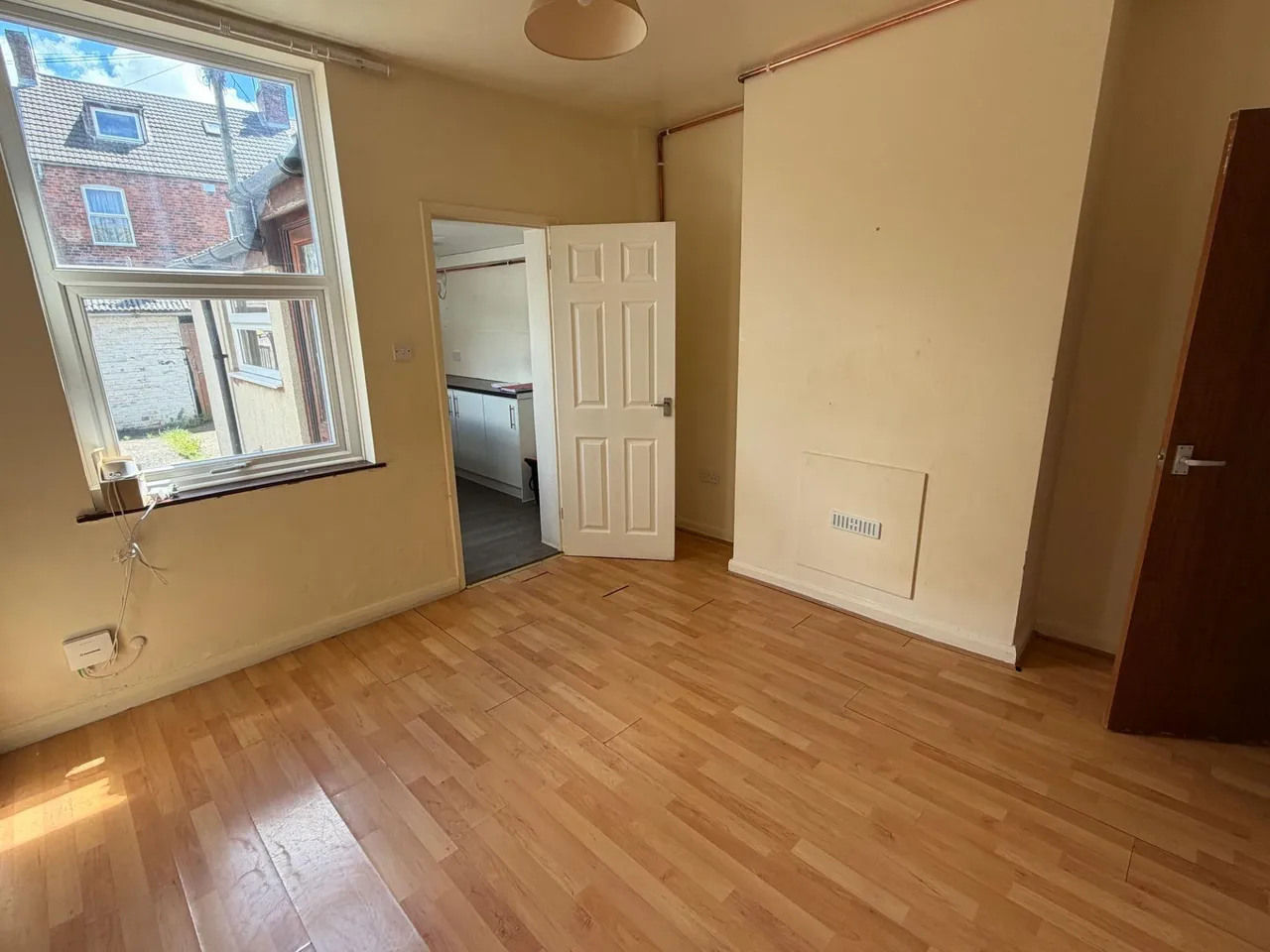 College Street, Grantham, NG31, photo 7