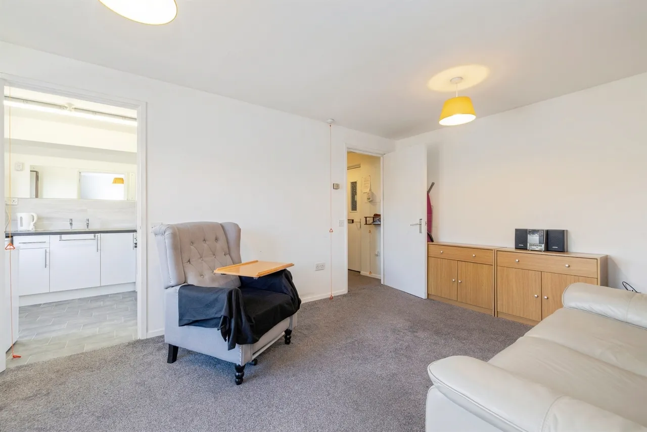 Lower High Street, Watford, WD17, photo 7