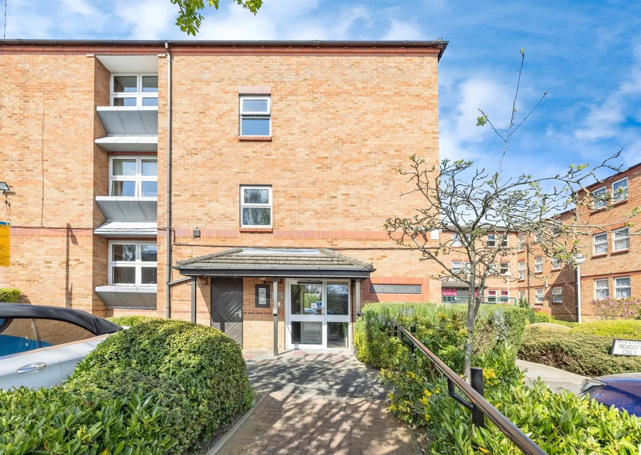 Lower High Street, Watford, WD17, photo 11