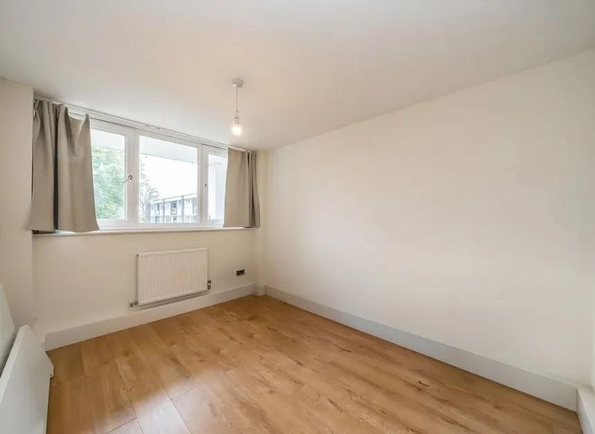 Clement Close, Brondesbury Park, NW6, photo 5